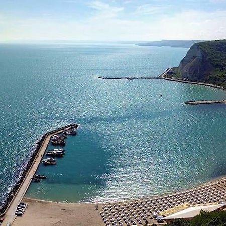 Complex Karia III Apartman Kavarna Kültér fotó