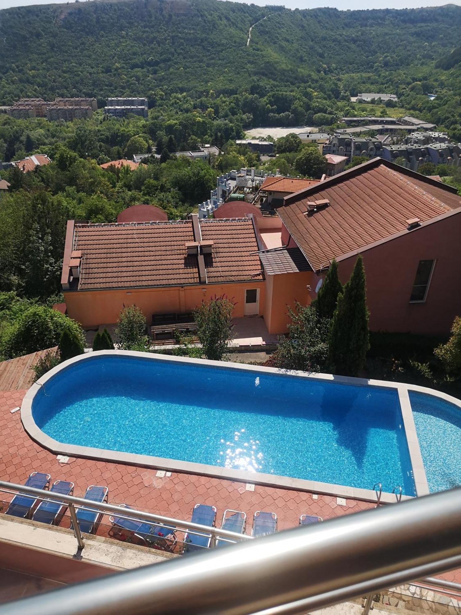Complex Karia III Apartman Kavarna Kültér fotó