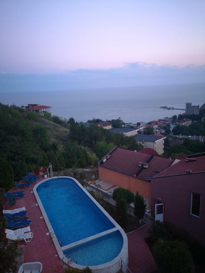 Complex Karia III Apartman Kavarna Kültér fotó