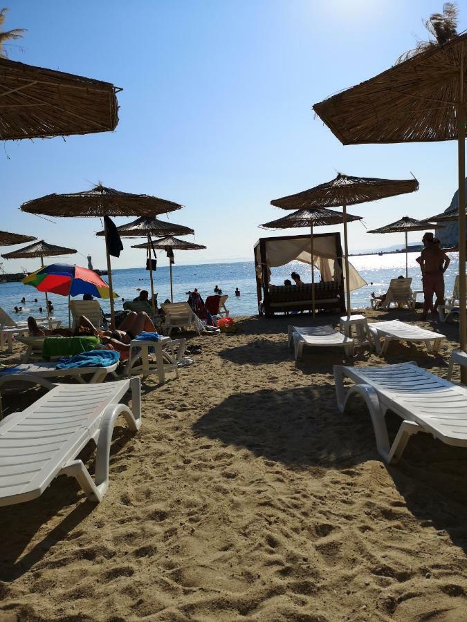 Complex Karia III Apartman Kavarna Kültér fotó